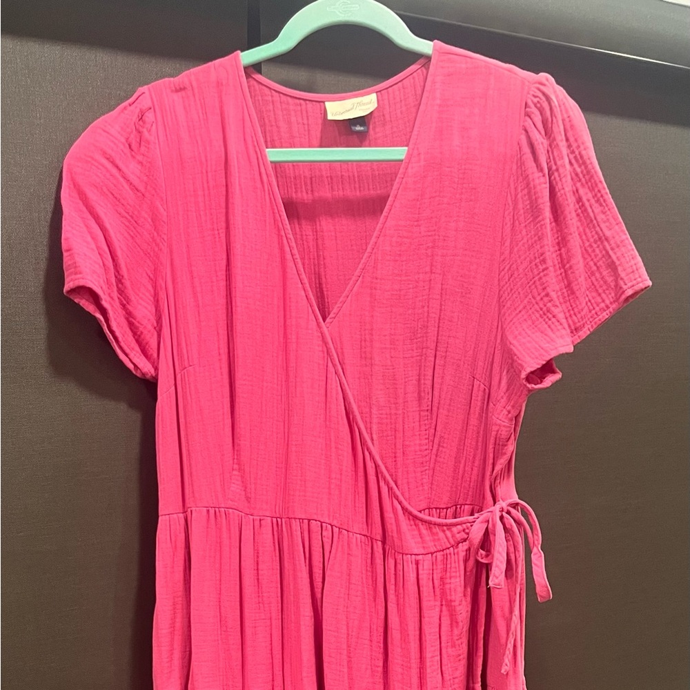 Universal Thread Fuchsia dress